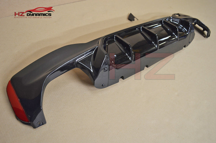 M5 Look Gloss Black Rear Diffuser FOR BMW 5 Series G30 G31 2018-2021