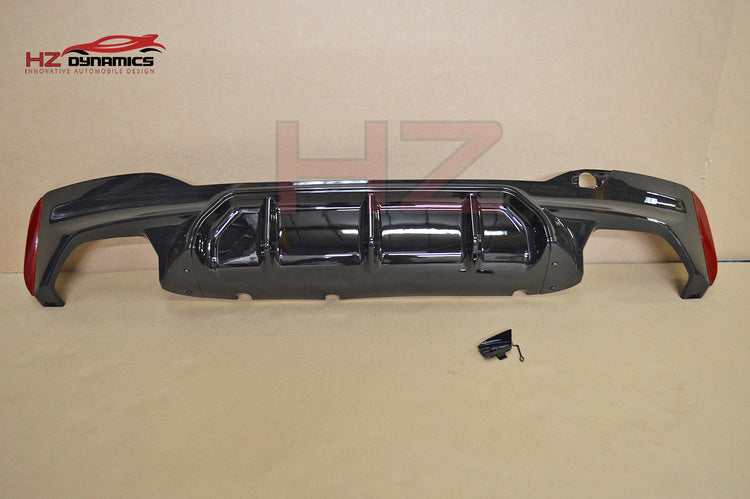 M5 Look Gloss Black Rear Diffuser FOR BMW 5 Series G30 G31 2018-2021