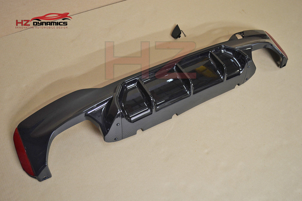 M5 Look Gloss Black Rear Diffuser FOR BMW 5 Series G30 G31 2018-2021